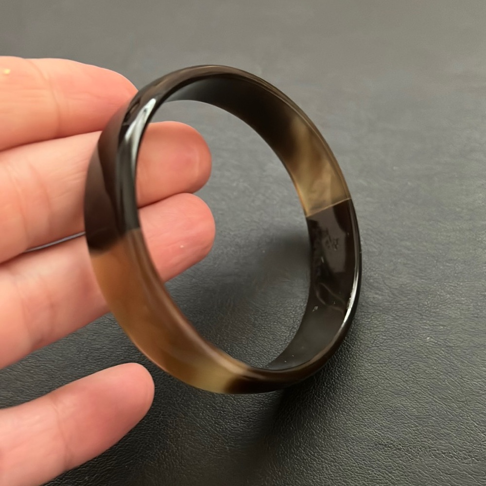 Vintage Plastic Bangle Bracelet, Brown, Tan, Tortoise, Small, Retro, Boho - Picture 5 of 6